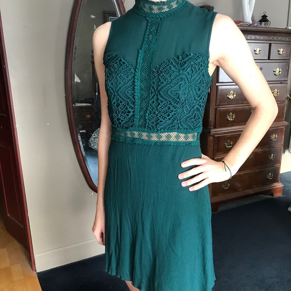 ALYA Green Lace Dress